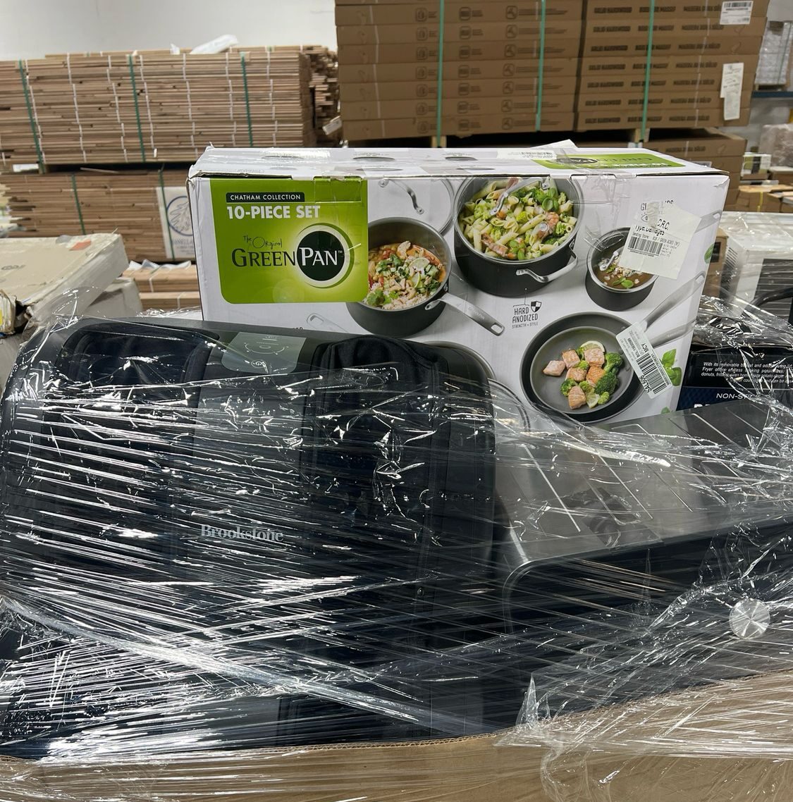 Macy’s Houseware Pallet Macy’s Houseware Pallet