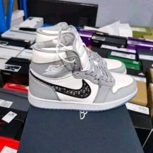 Trainers Pallets Available